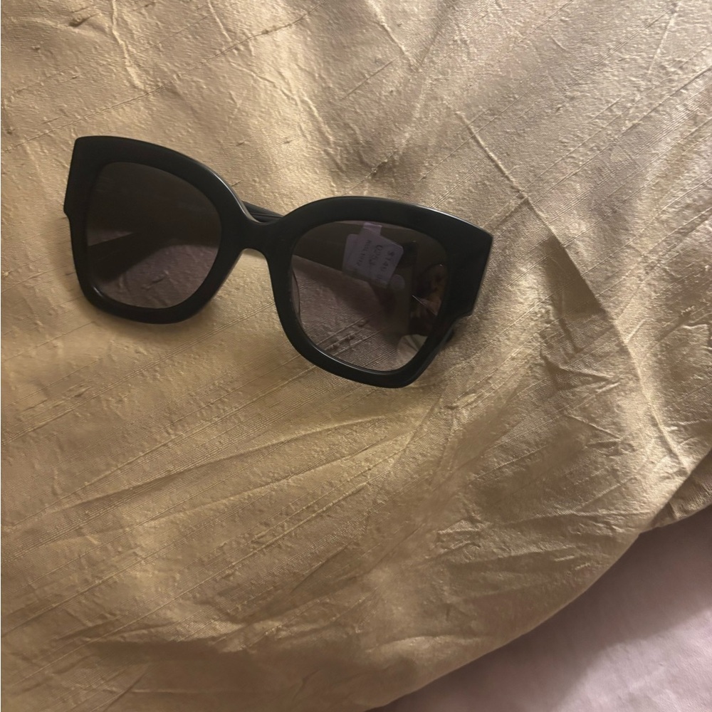 Kurt Geiger Black Sunglasses with Eye Details - Picture 6 of 6
